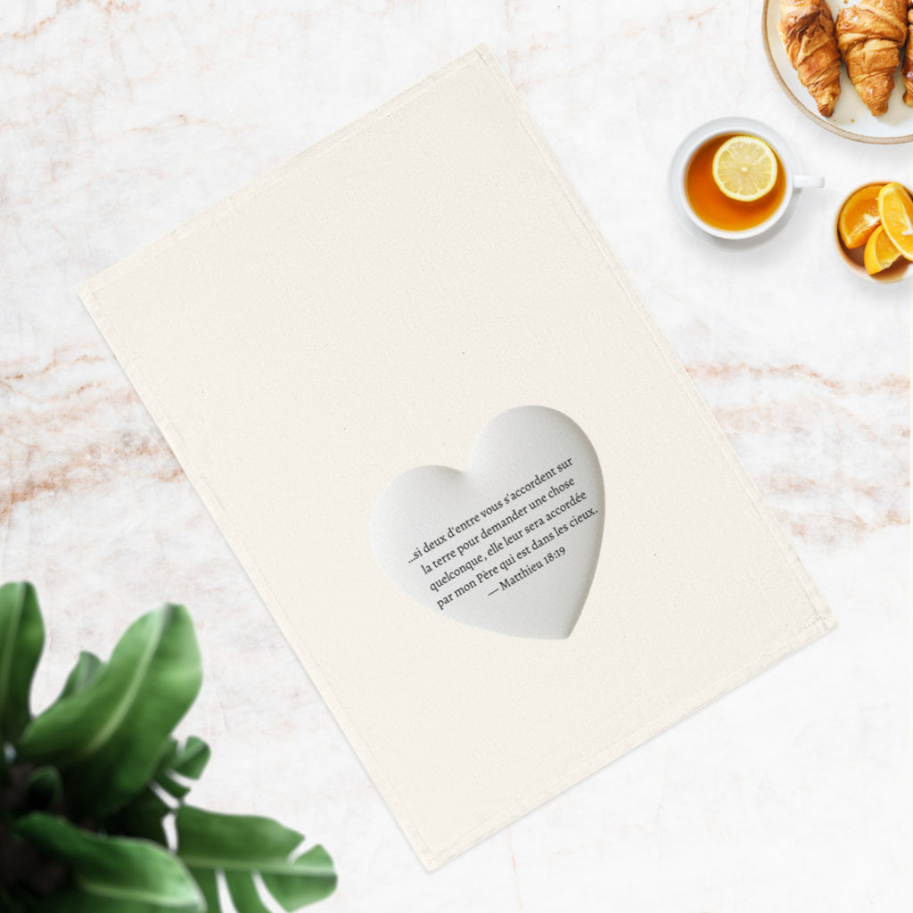 Cotton Tea Towel — Heart Bible Verse (Matthieu 18:19) French Scripture Kitchen Towel
